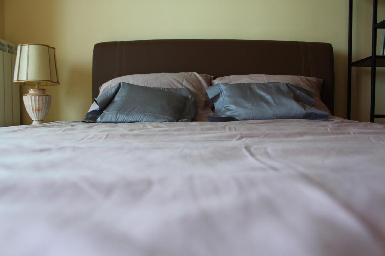 Exceptional Accommodation Cacak Bagian luar foto