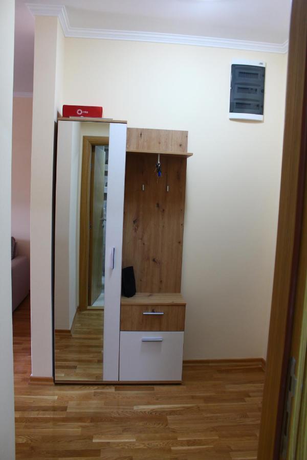 Exceptional Accommodation Cacak Bagian luar foto